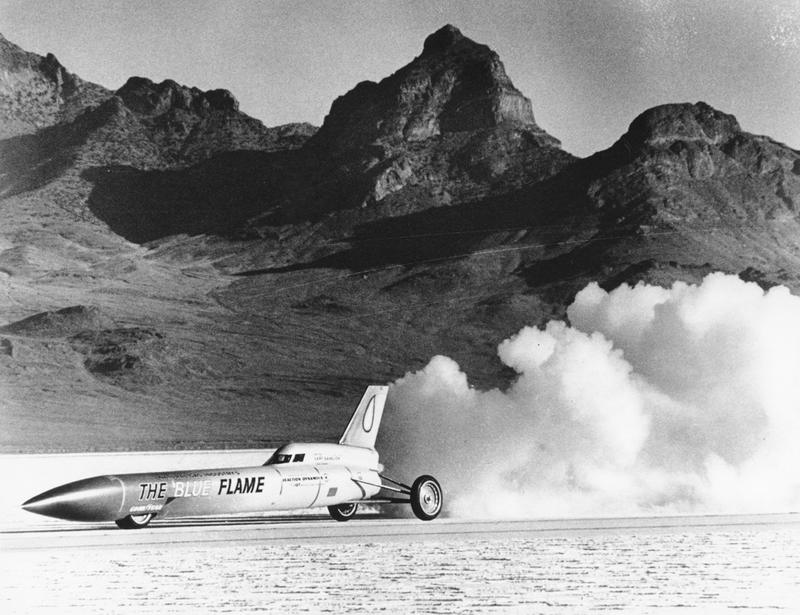 Illustration for article titled The Blazing Fast Evolution of Land Speed Record Cars